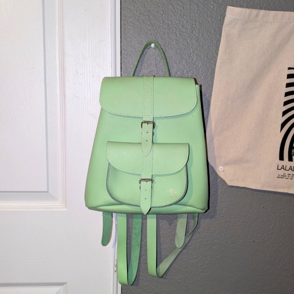 Grafea Lime Backpack - Picture 3 of 4